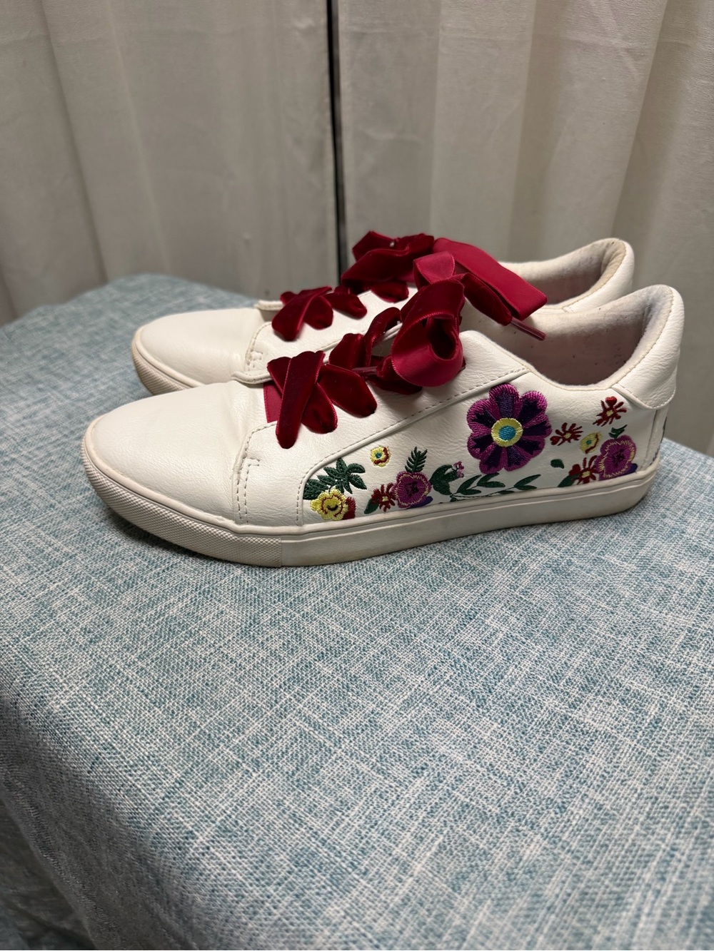 Betsey Johnson White Sneakers with Burgundy Ribbon Laces